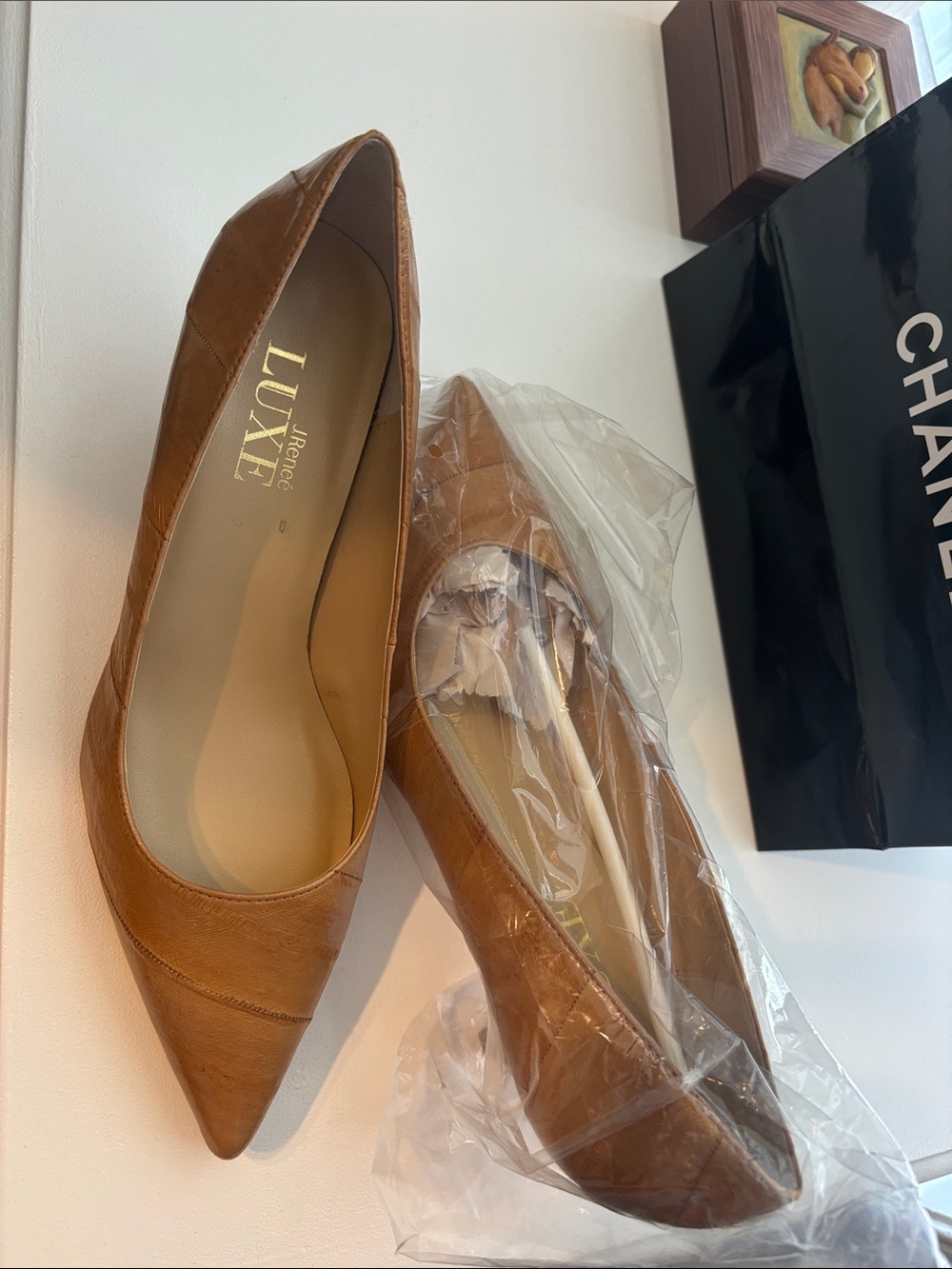 J.Renee Luxe Pointed Toe Flats in Tan Brown